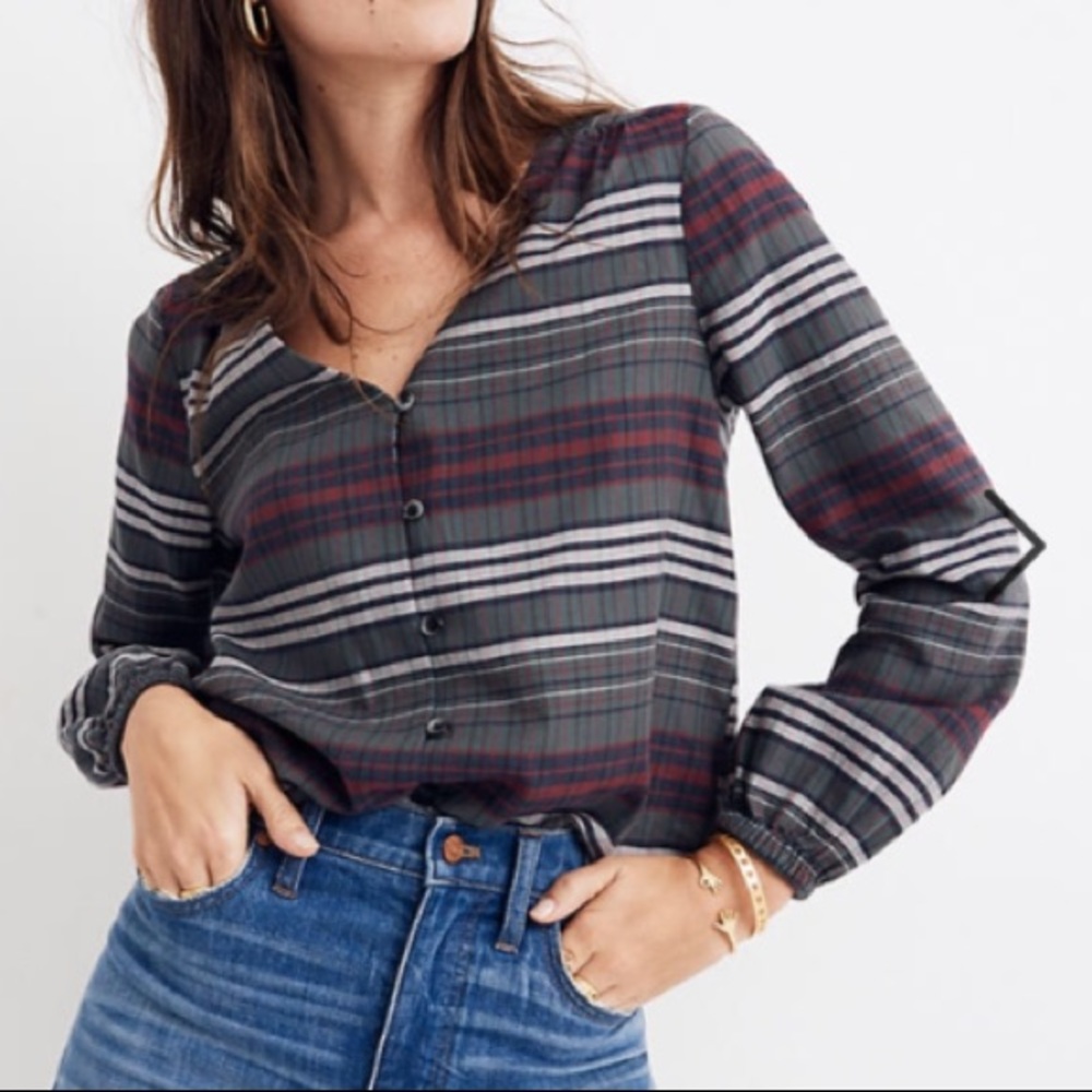 Madewell plaid top! Size small. Red/green plaid